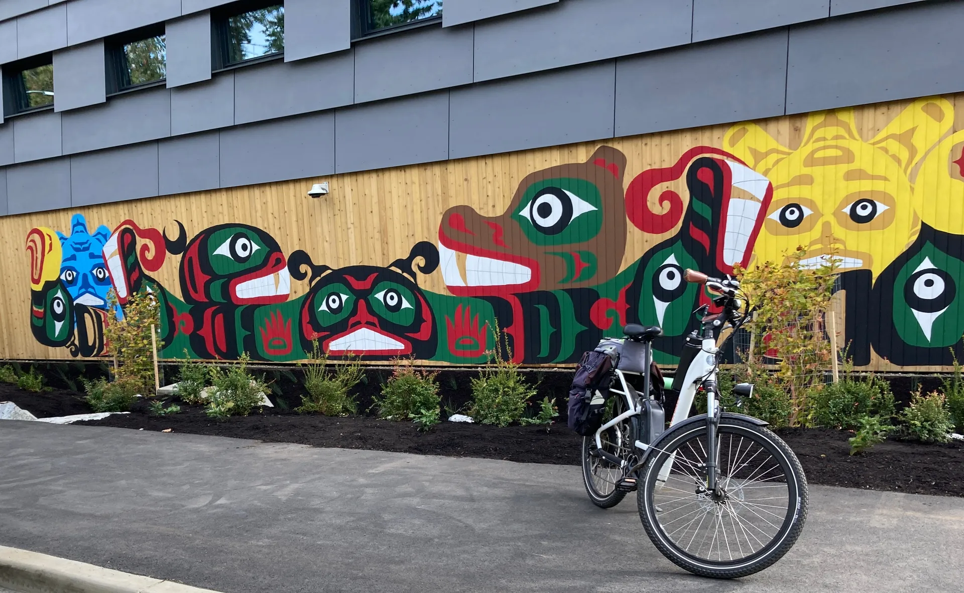 https://comoxvalley-biketag.sfo3.cdn.digitaloceanspaces.com/main/comoxvalley-tag-102--mystery.webp